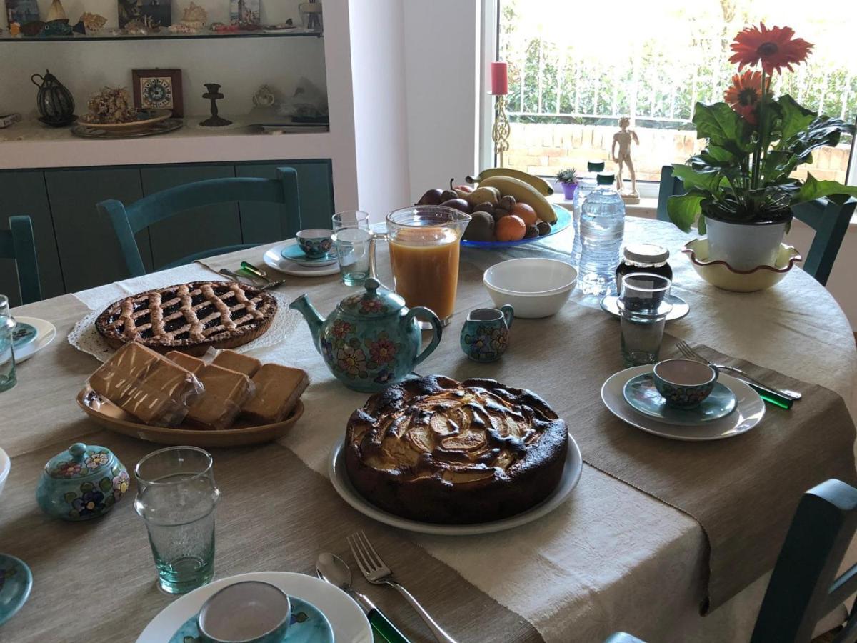 San Costanzo B&B La Palma المظهر الخارجي الصورة